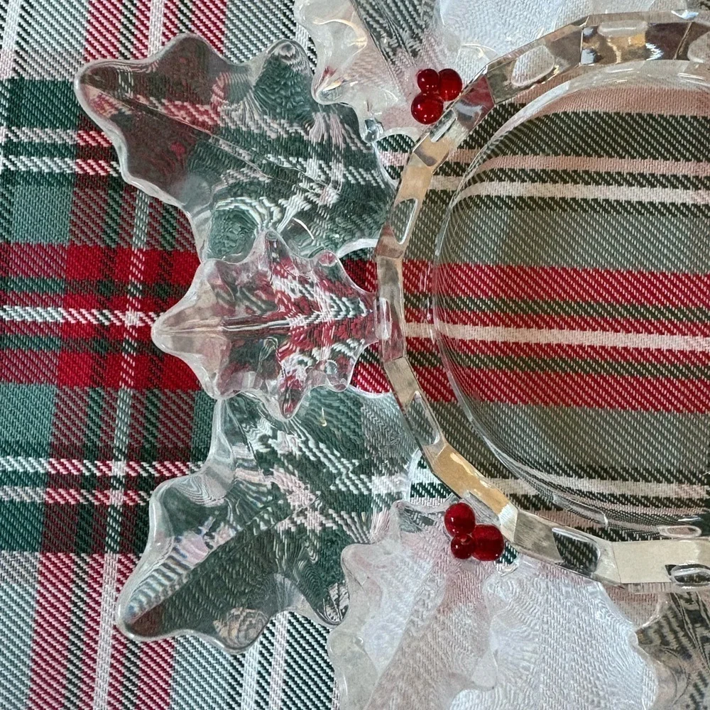 Vintage Crystal Partylite Candle Holder-Clear Poinsettia Leaves with Red Berries - Picture 3 of 6